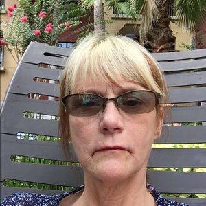 Meet your Posher, Katrina